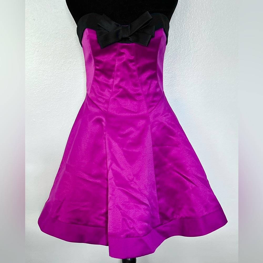NWT - VINTAGE Betsey Johnson Strapless Dress